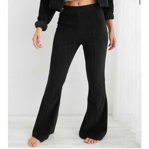 Aerie Groove-On Rib Velour Flare Pant Small Regular Women’s Black
